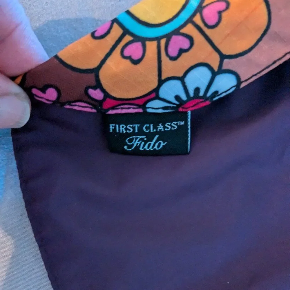 First Class Fido Rain Jacket - Retro MCM Design With Hood For Small Dogs NWOT - Picture 7 of 11